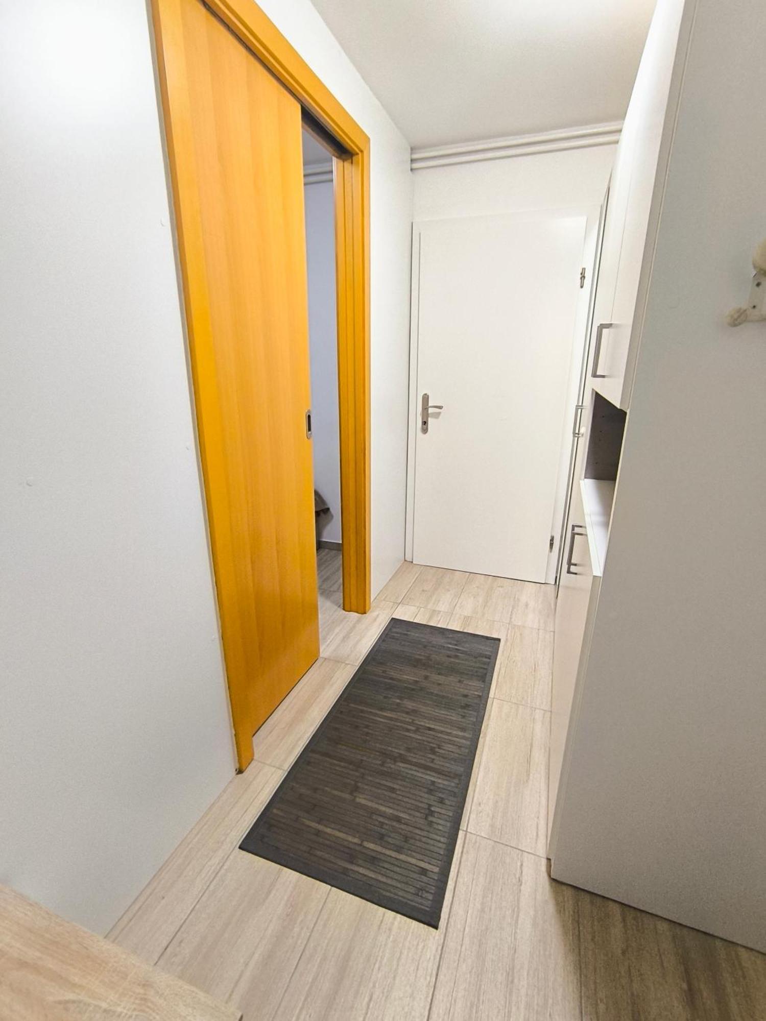 Jo-Ma Apartma - Safe Parking Любляна Екстериор снимка